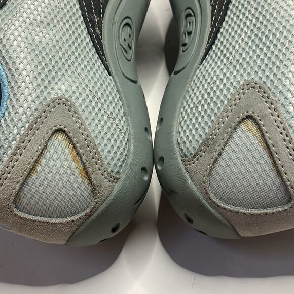 Specialized Gray and Blue Athletic Shoes - Picture 9 of 9